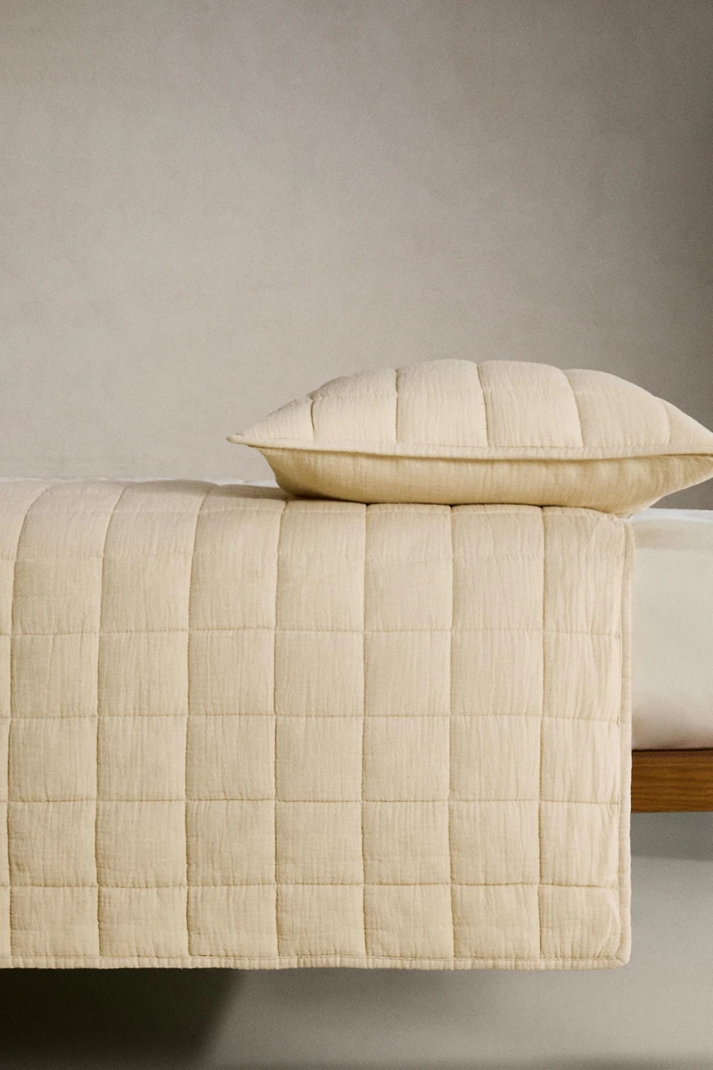 CHILDREN'S SQUARE MUSLIN QUILT