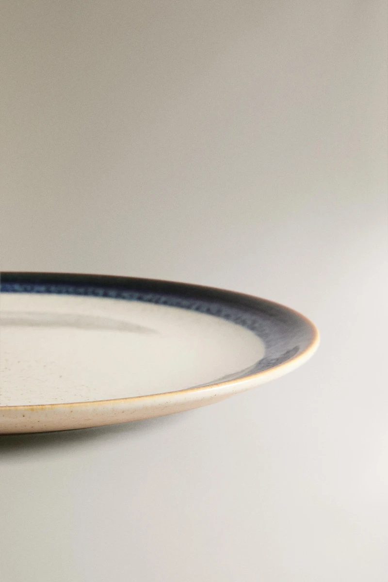 STONEWARE DINNER PLATE