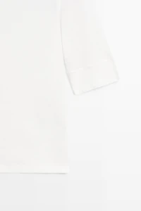 100% cotton scoop neck T-shirt