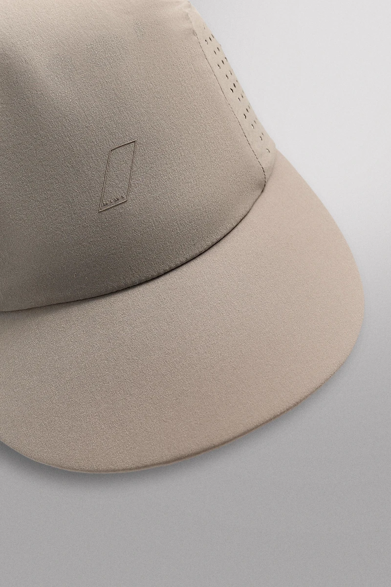 TRAINING TECHNICAL CAP