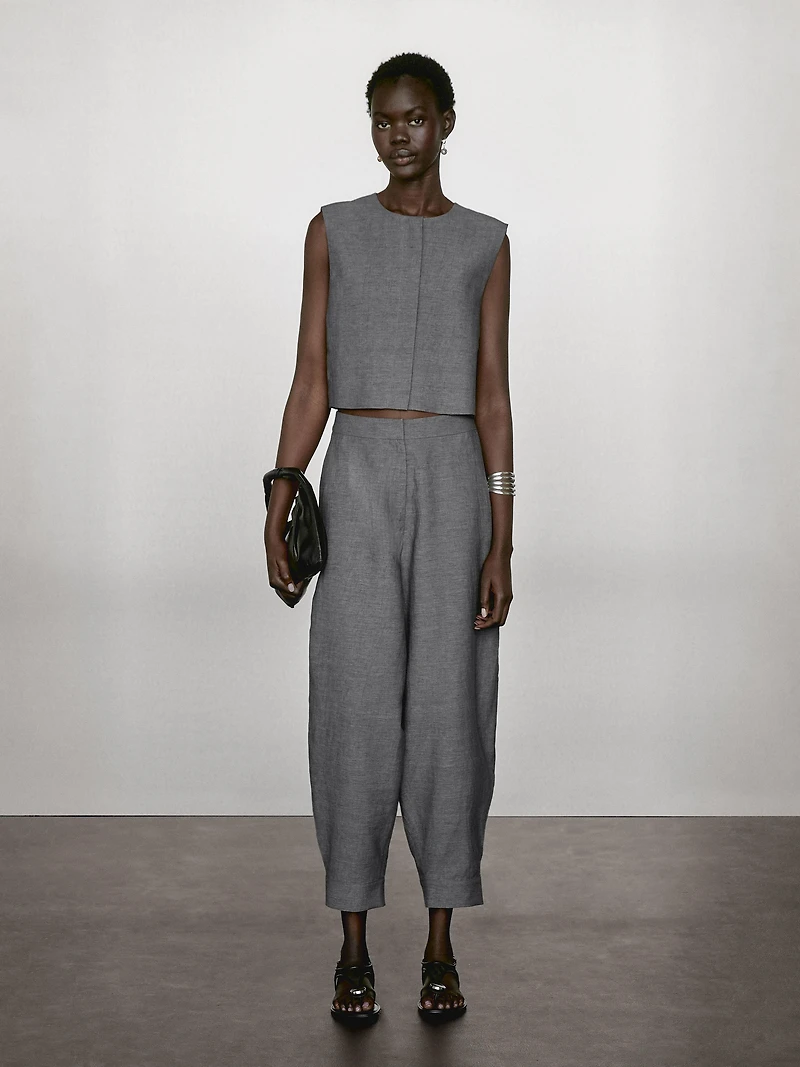 Short linen blend waistcoat