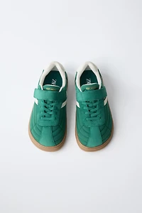 BAREFOOT SNEAKERS