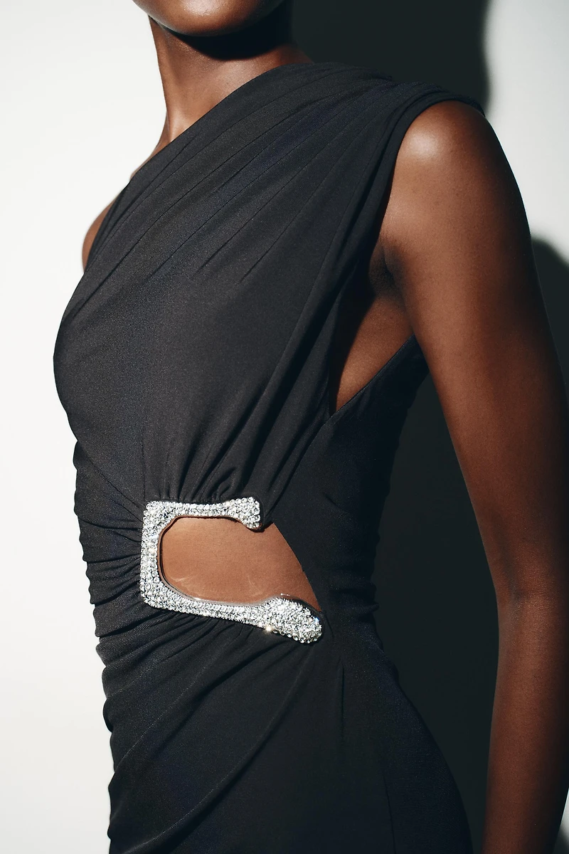 ROBE COURTE DRAPÉE PAILLETTES