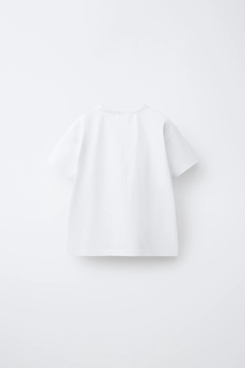 T-SHIRT CŒUR APPLIQUÉ