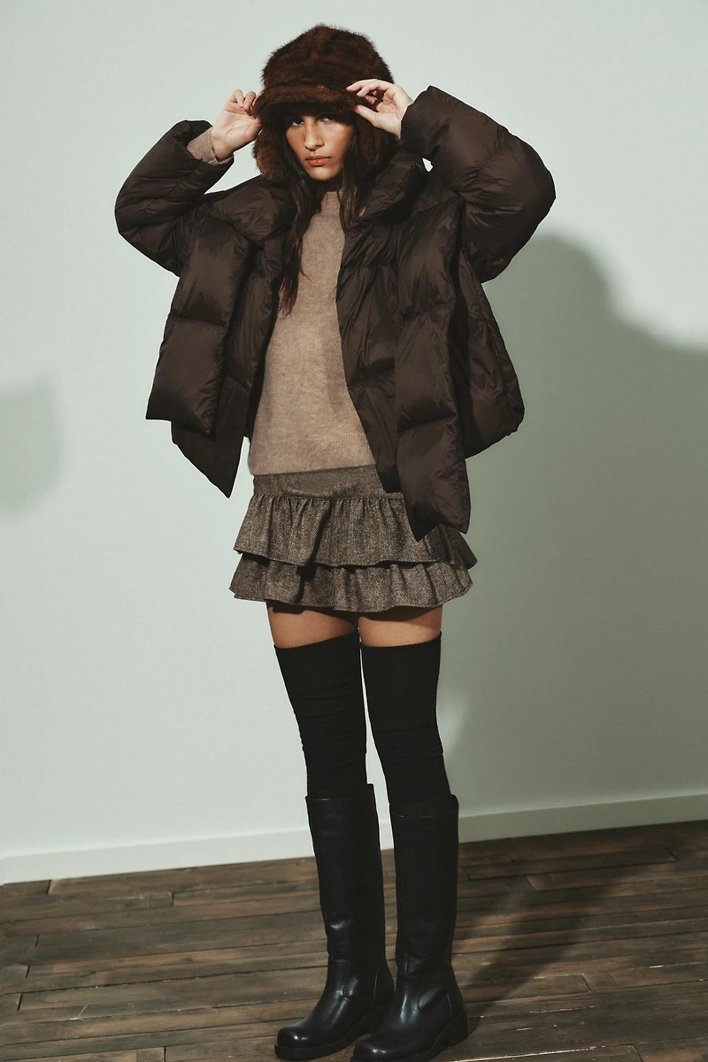 LOW HEEL WATER REPELLENT LEATHER BOOTS