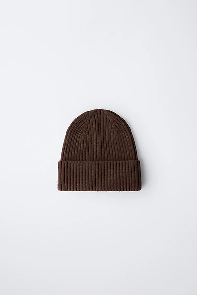 PLAIN KNIT HAT