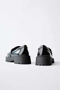 LOAFER WITH METAL DETAIL