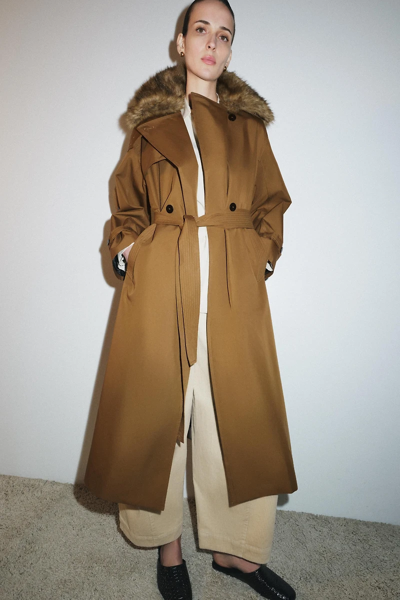 OVERSIZED TRENCH COAT WITH FAUX FUR COLLAR ZW COLLECTION LIMITED EDITION