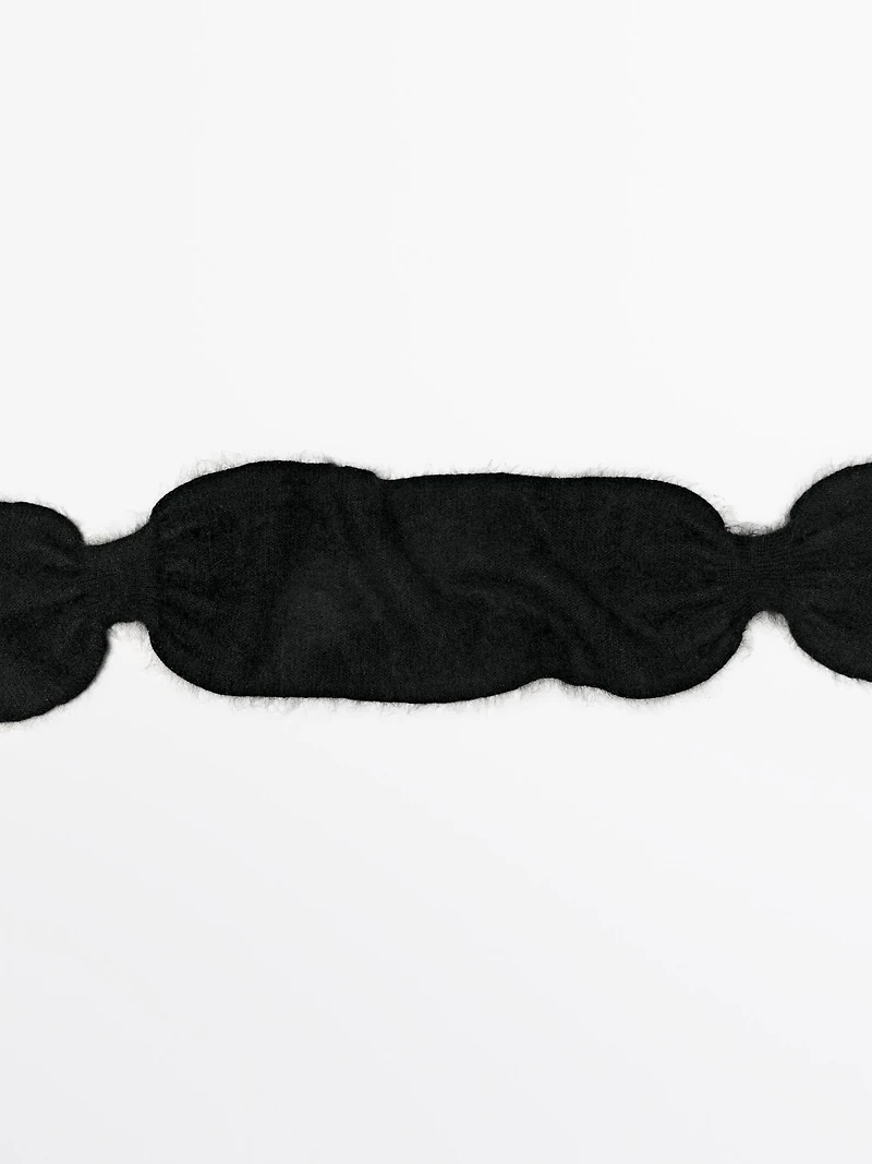 100% cashmere knit tie with bow