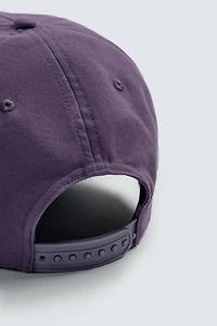 WASHED CONTRAST EMBROIDERED TEXT CAP