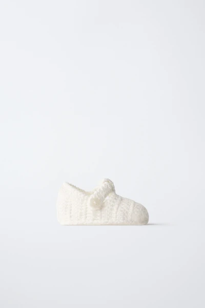TRICOT BOOTIES