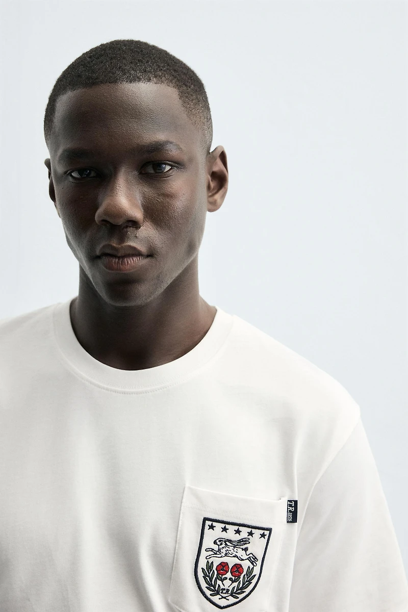 T-SHIRT À PIÈCE LAPIN