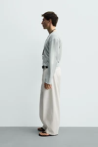 PLEATED BARREL FIT DENIM CHINO PANTS