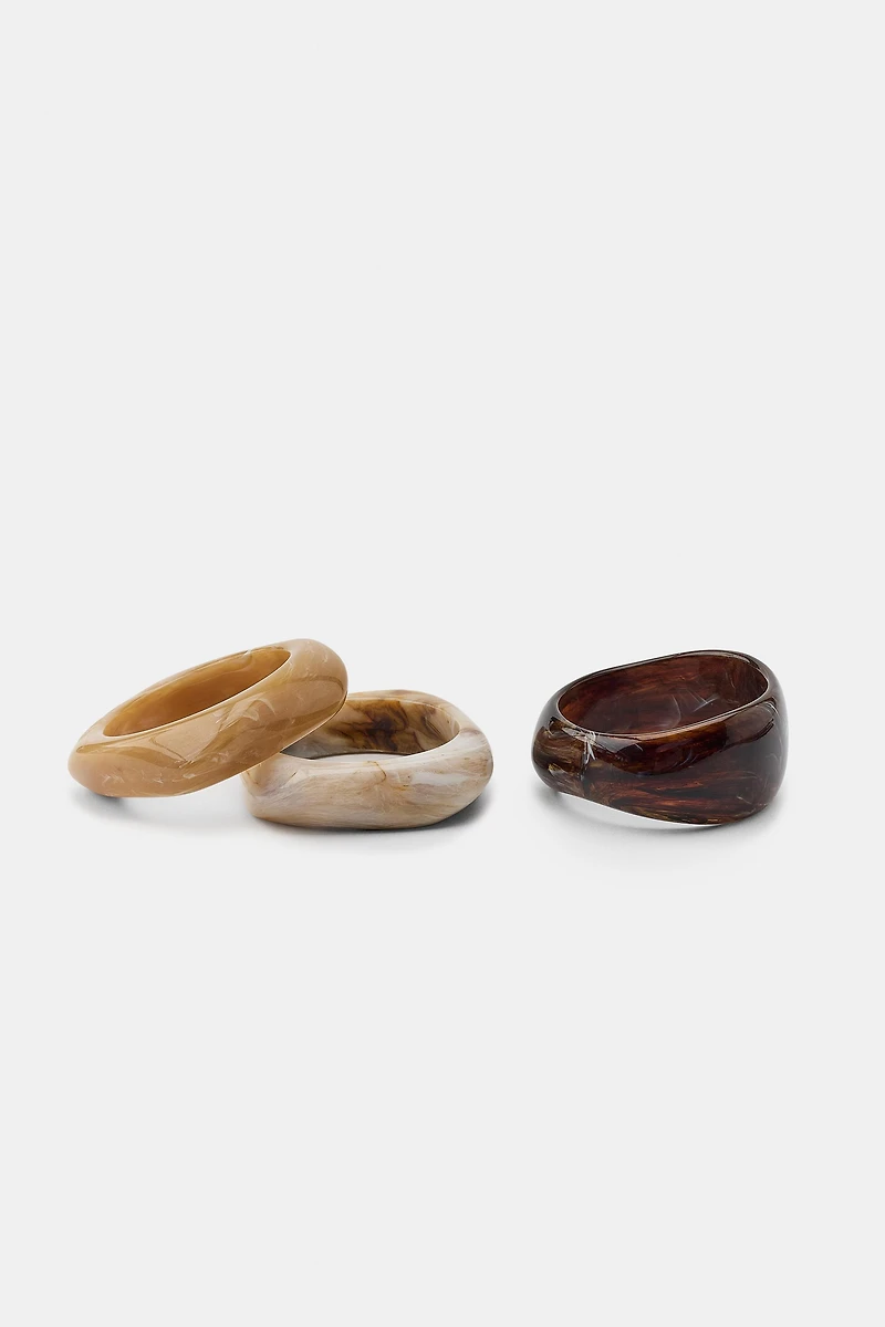 THREE-PACK OF RIGID BRACELETS
