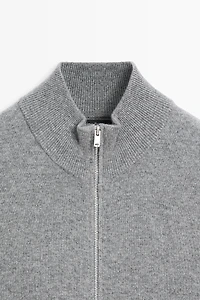 100% cashmere zip-up knit cardigan