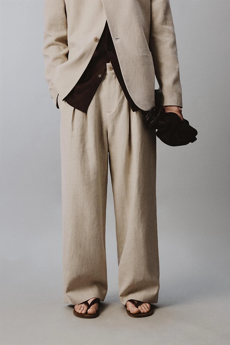 PANTALON DE COSTUME DÉCONTRACTÉ À PLIS