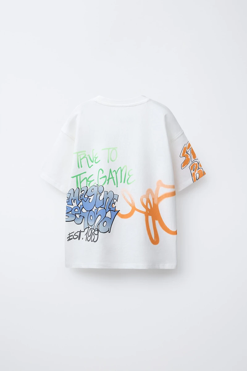 T-SHIRT À IMPRIMÉ GRAFFITI