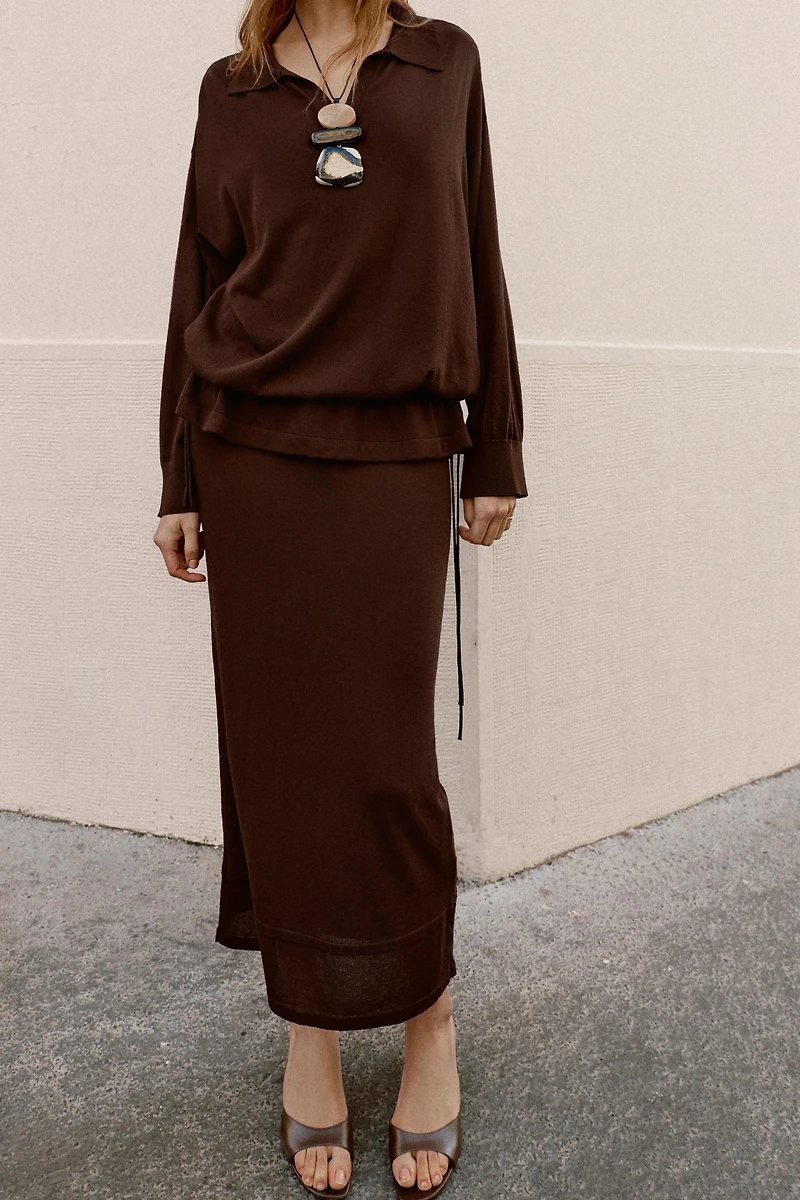 FLOWY KNIT STRAIGHT SKIRT