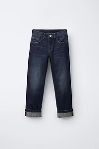 STRAIGHT LEG JEANS
