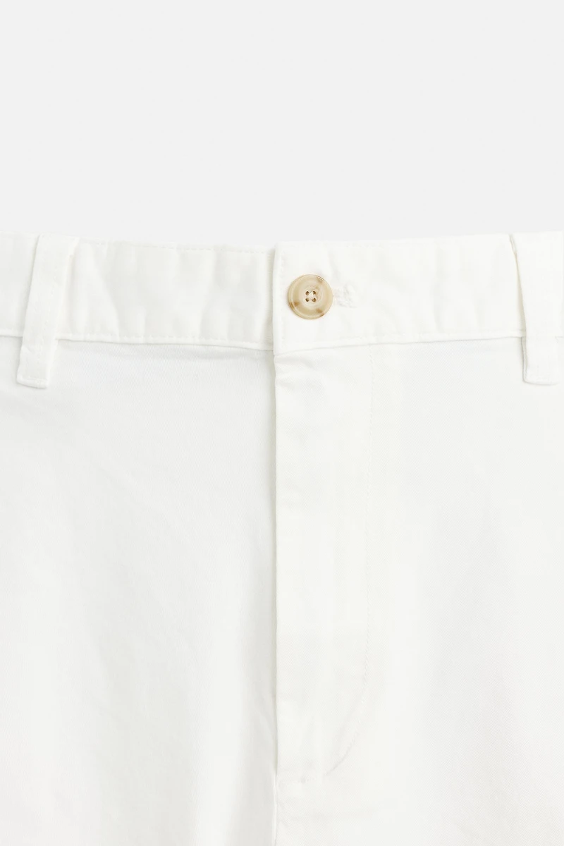 REGULAR FIT CHINO SHORTS