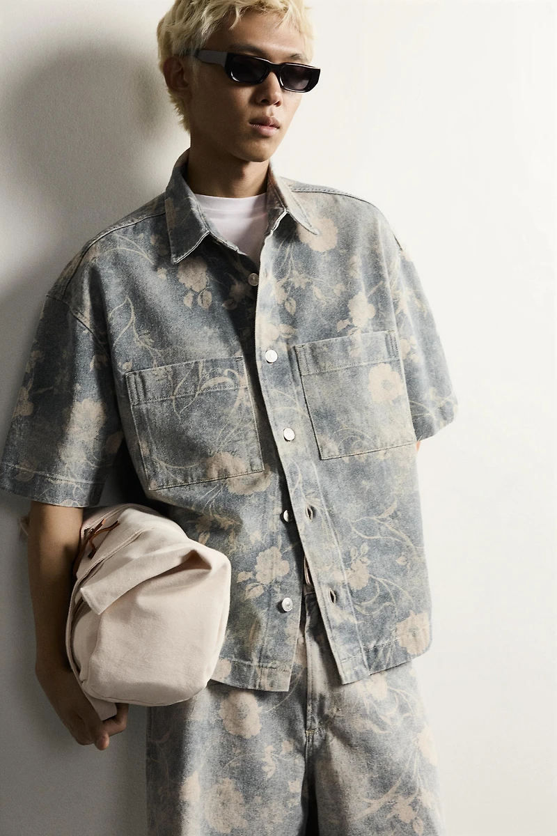 WASHED FLORAL PRINT RELAXED FIT SHORTS