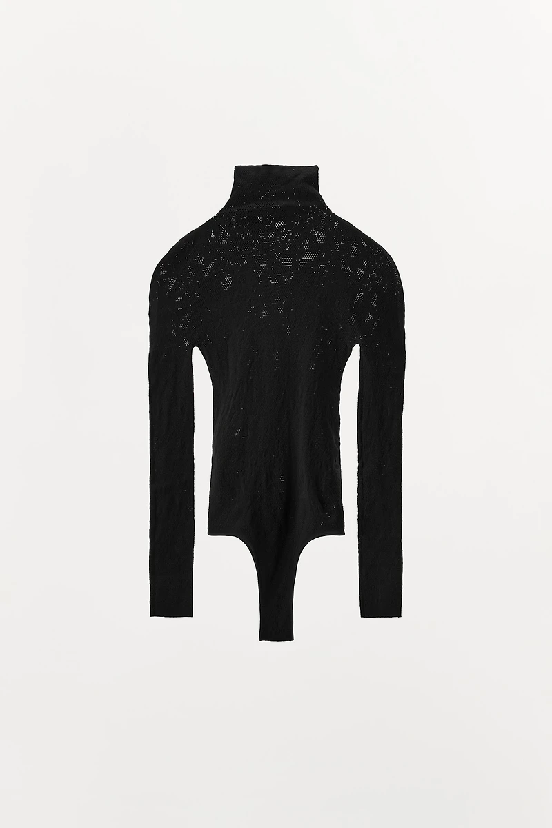 SEAMLESS LACE BODYSUIT