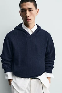 PULL EN COTON - LAINE À CAPUCHE