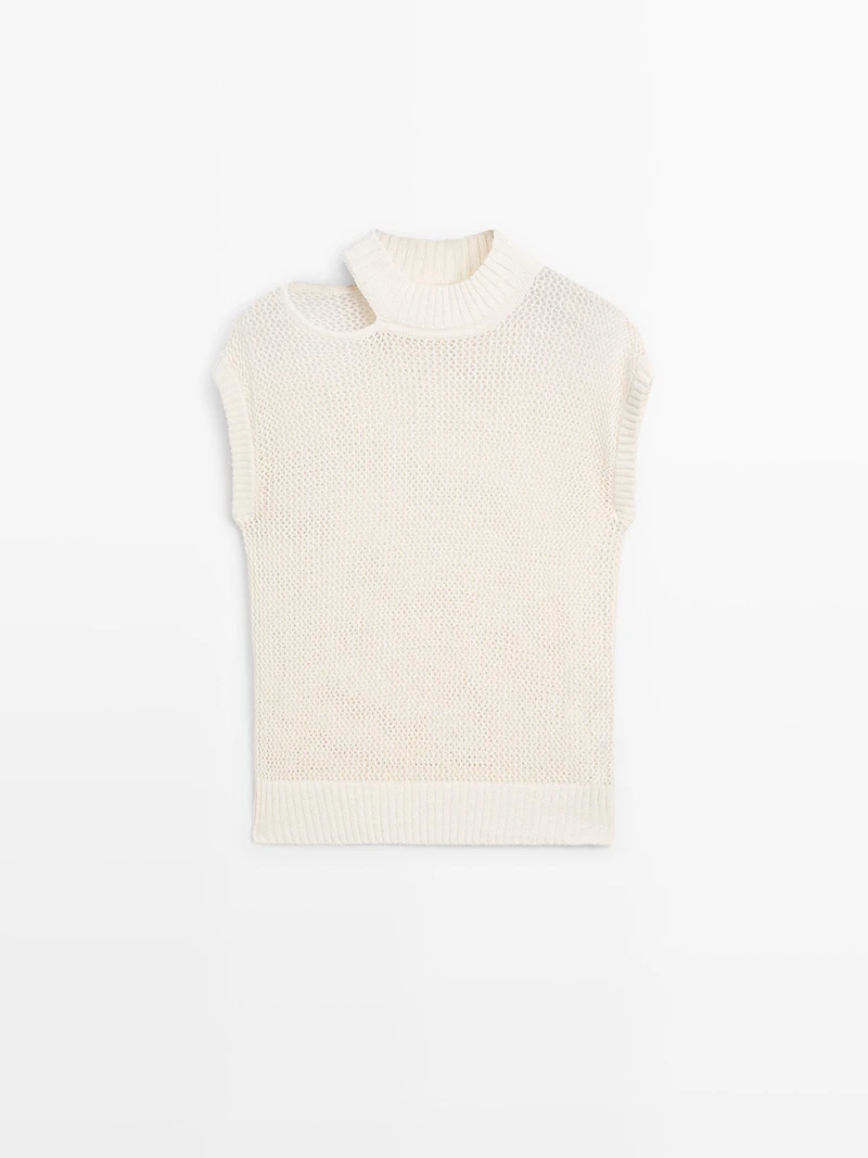 Knit top with cut-out neck