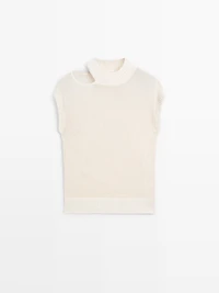 Knit top with cut-out neck