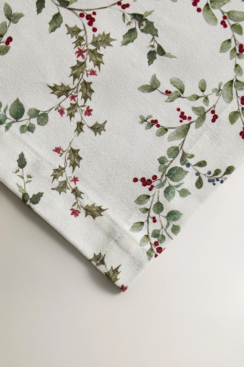 CHRISTMAS HOLLY LEAF COTTON TABLECLOTH