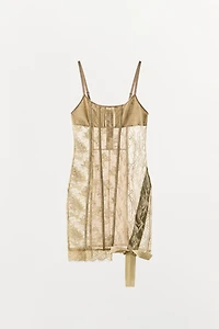 ROBE CORSET EN DENTELLE À NŒUD