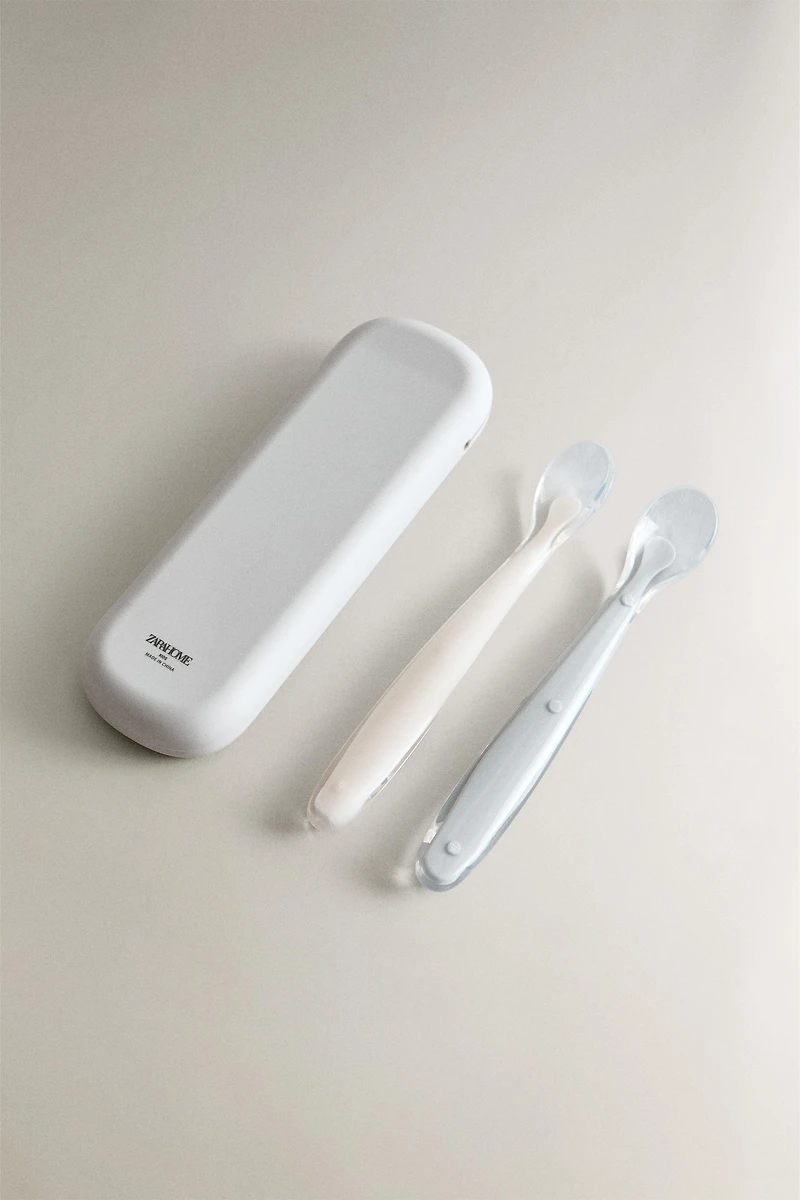 CHILDREN'S SILICONE SPOON SET