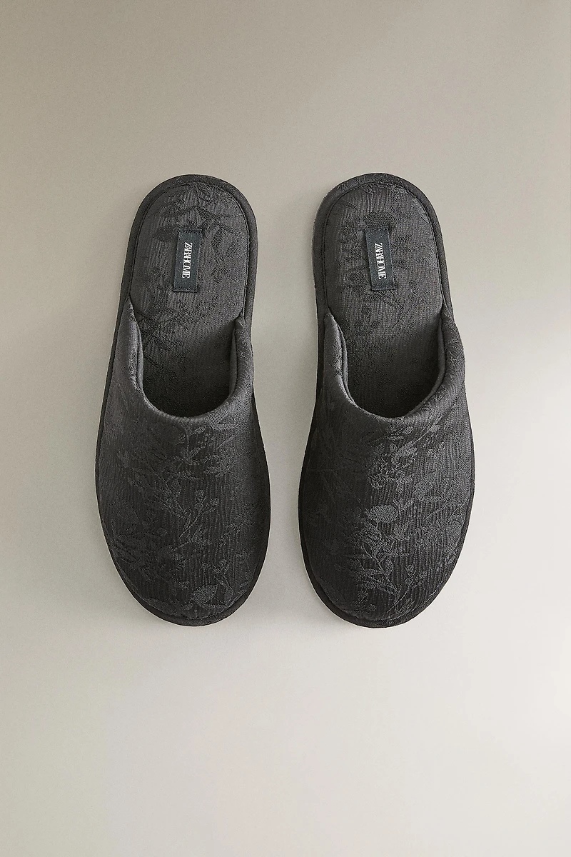 JACQUARD MULE SLIPPERS