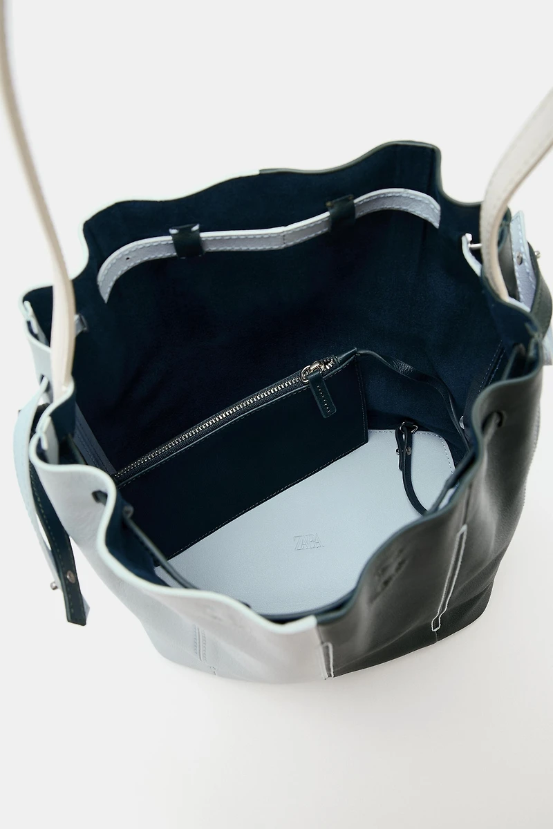 LEATHER SHOULDER BAG