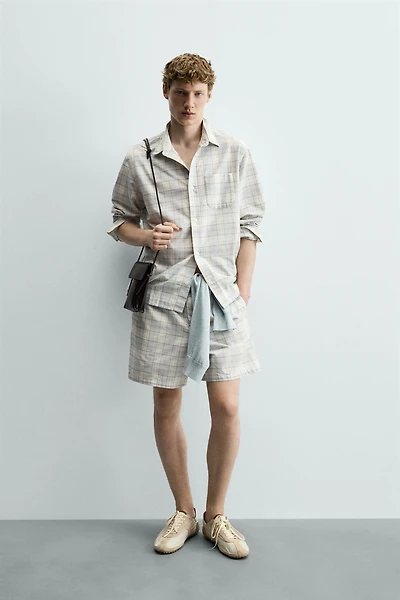 REGULAR FIT PLAID SHORTS