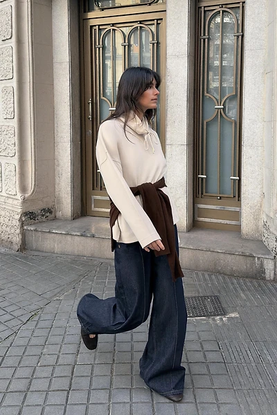 WASHED EFFECT INTERLOCK SWEATSHIRT