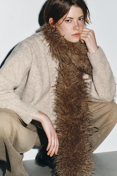 PLAIN FAUX FUR SCARF