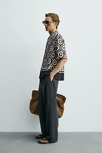 CONTRAST GEOMETRIC PRINT SHIRT