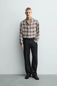 CHEMISE À CARREAUX ET POCHE