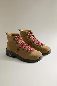 LEATHER HIKING BOOTS