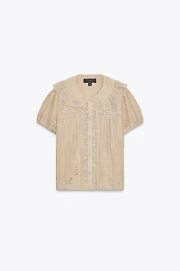 EMBROIDERED PETER PAN COLLAR SHIRT