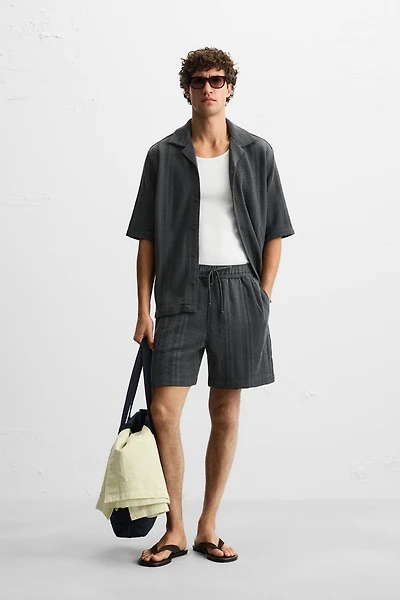 TEXTURED RELAXED FIT SHIRT