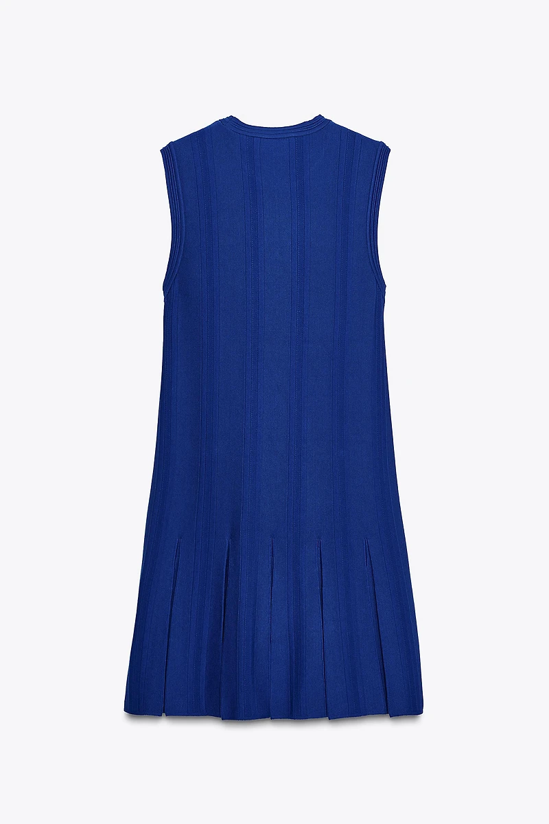 PLEATED KNIT DRESS