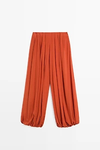 Pleated sarouel trousers total look