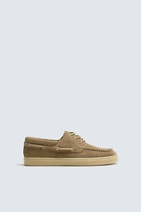 LEATHER BOAT SHOES