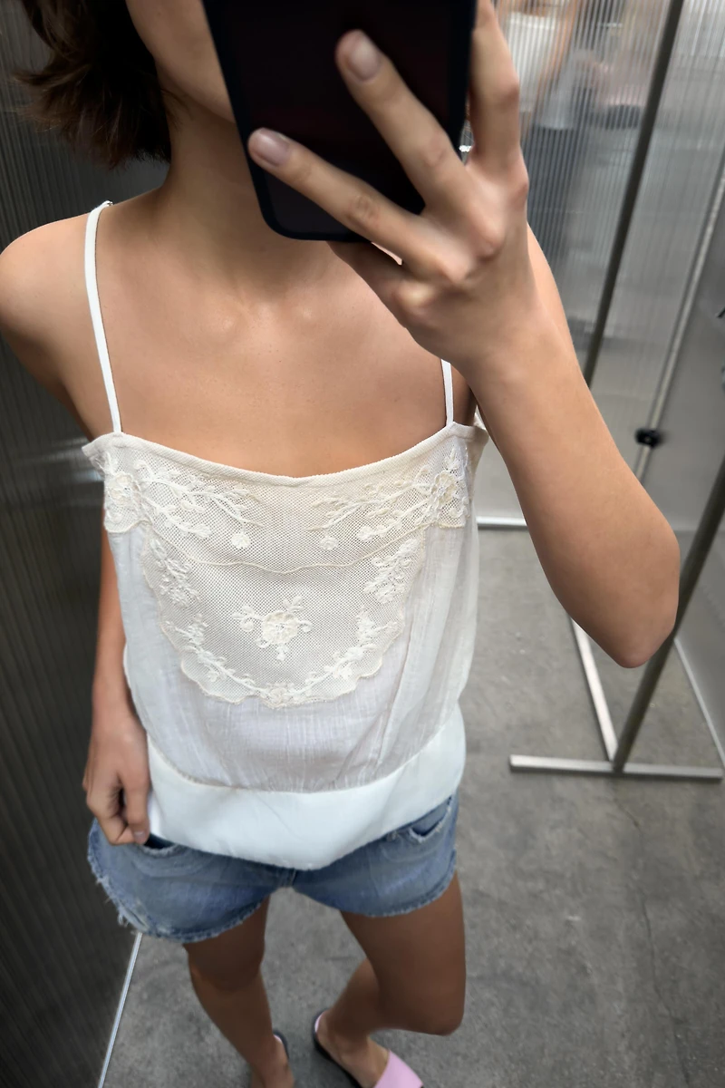 EMBROIDERED GAUZE CAMISOLE