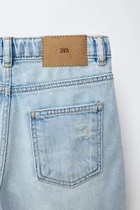 BERMUDA EN JEAN BAGGY DÉCHIRÉ