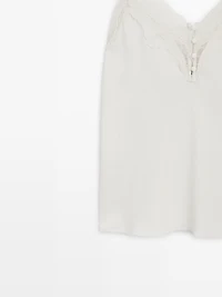 Top nuisette boutons