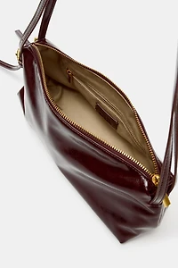 SHOULDER BAG WITH BUCKLE DETAIL