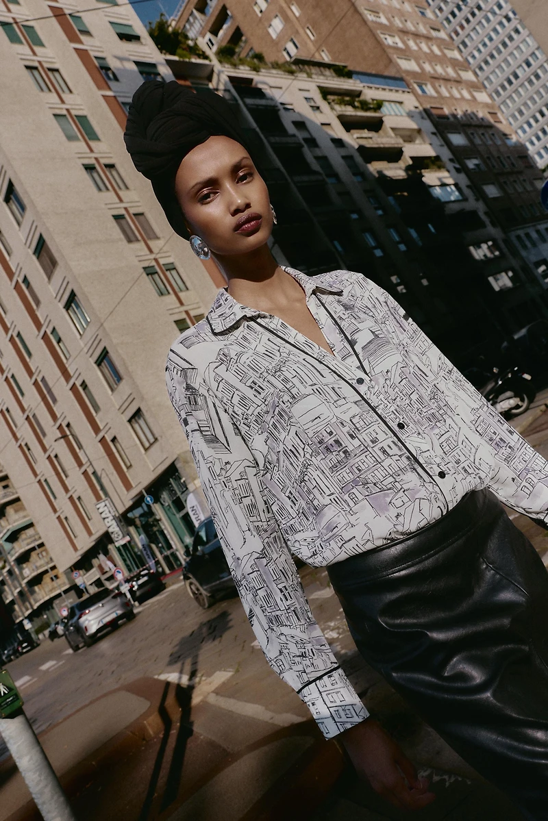 PRINTED BLOUSE WITH TRIM